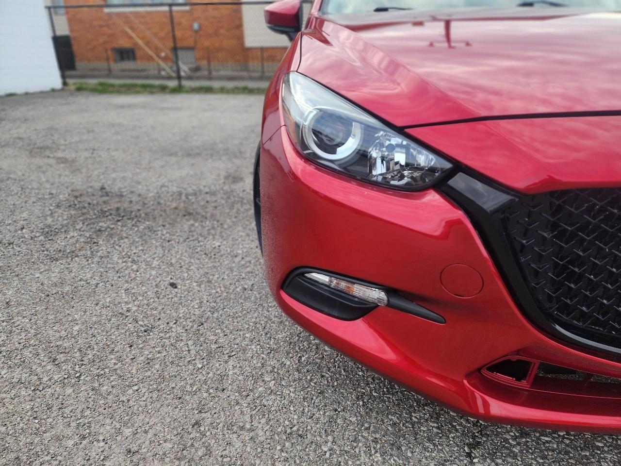 Mazda MAZDA3 i Touring AT 4-Door 2017