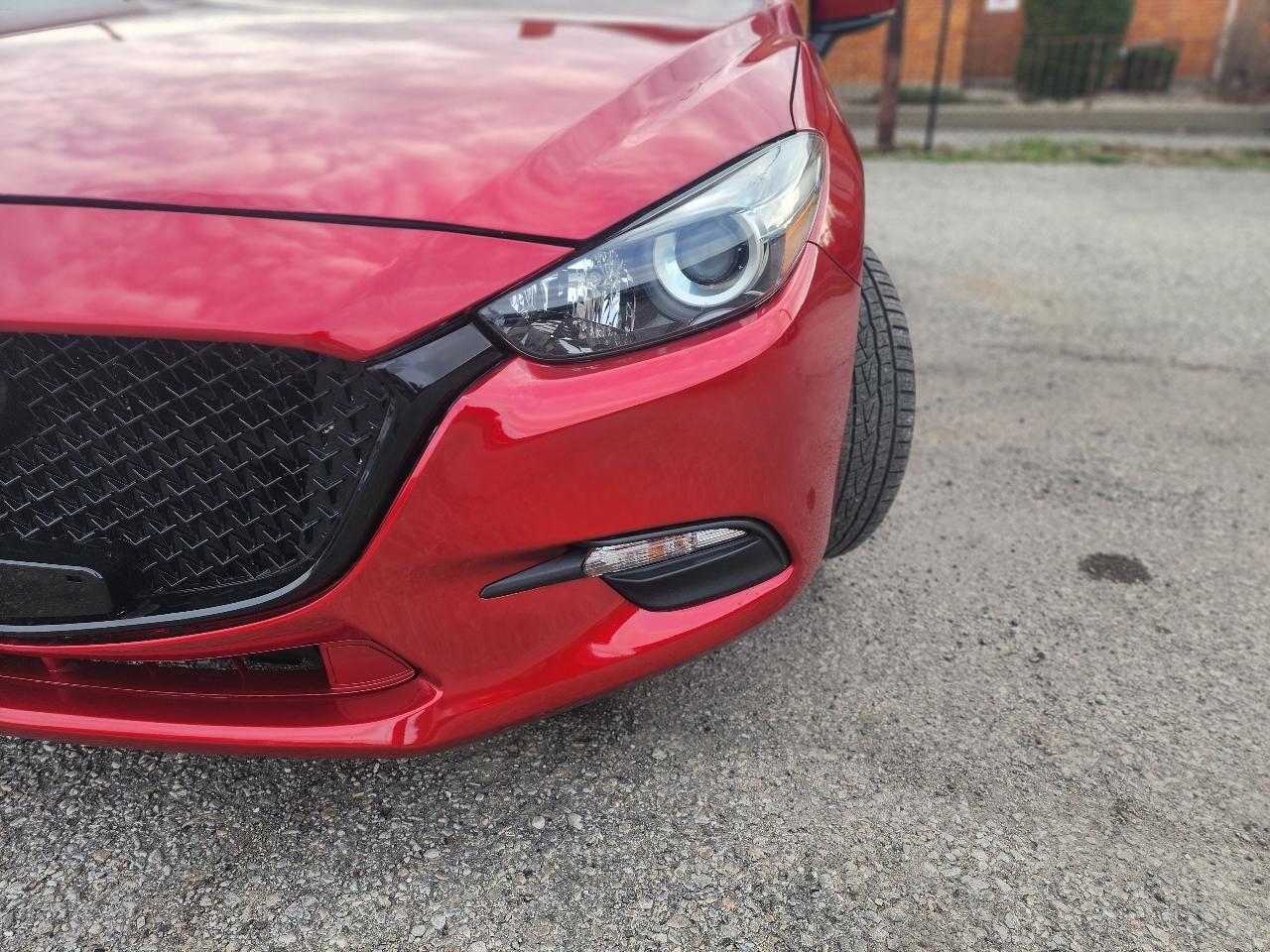 Mazda MAZDA3 i Touring AT 4-Door 2017