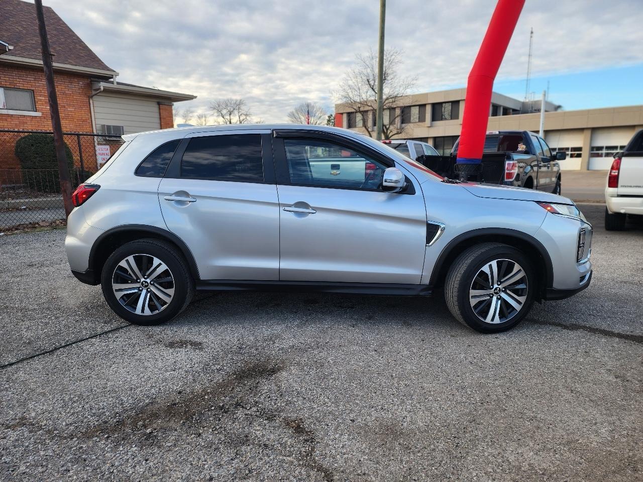 Mitsubishi Outlander Sport 2.0 ES AWD 2021