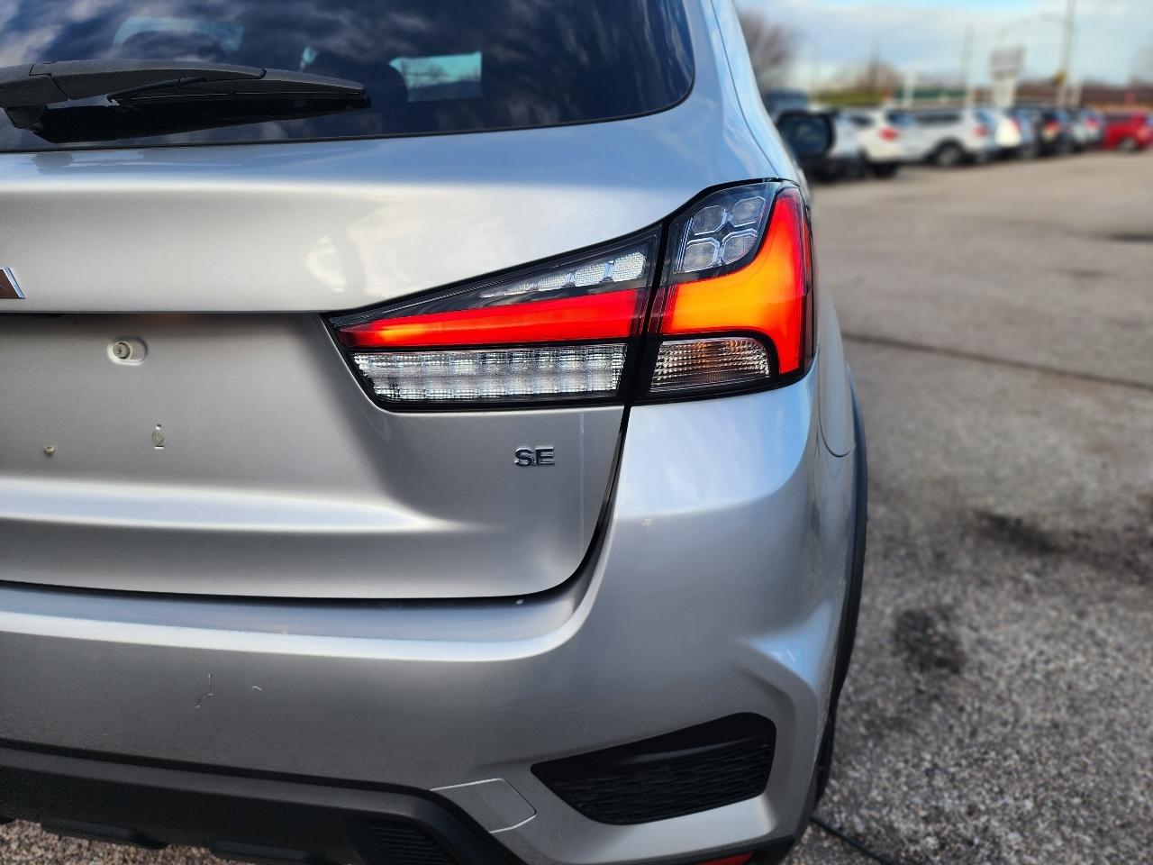 Mitsubishi Outlander Sport 2.0 ES AWD 2021