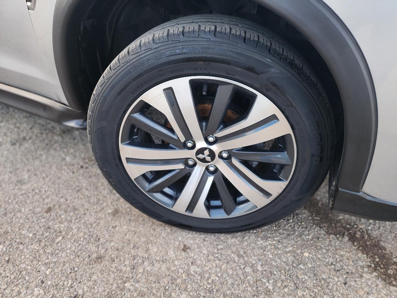 Mitsubishi Outlander Sport 2.0 ES AWD 2021