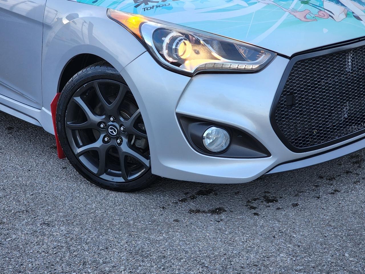 Hyundai Veloster Turbo R-Spec w/Red Interior 6M 2017
