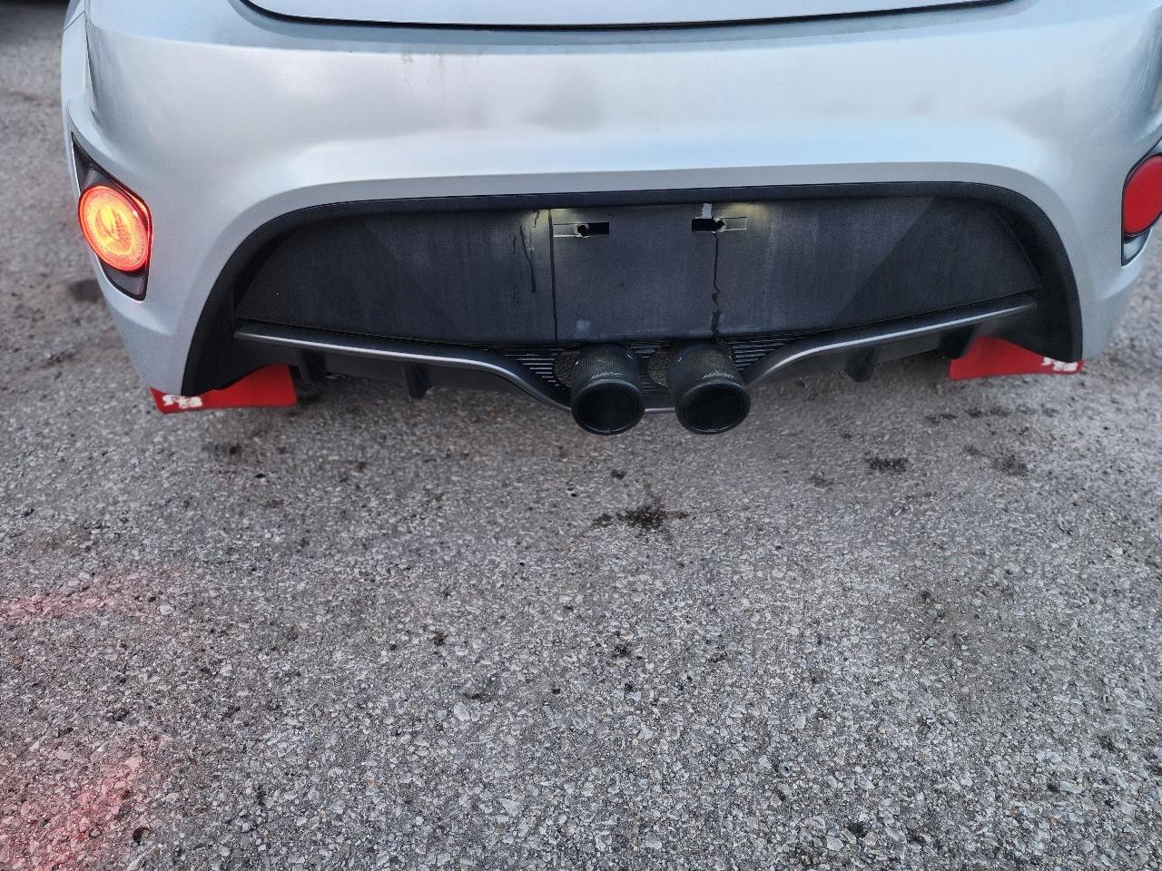 Hyundai Veloster Turbo R-Spec w/Red Interior 6M 2017