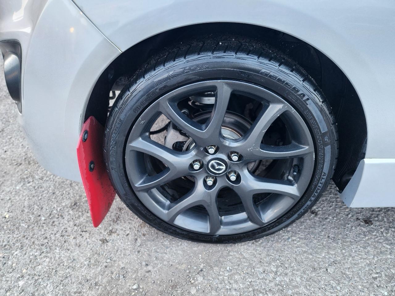 Hyundai Veloster Turbo R-Spec w/Red Interior 6M 2017