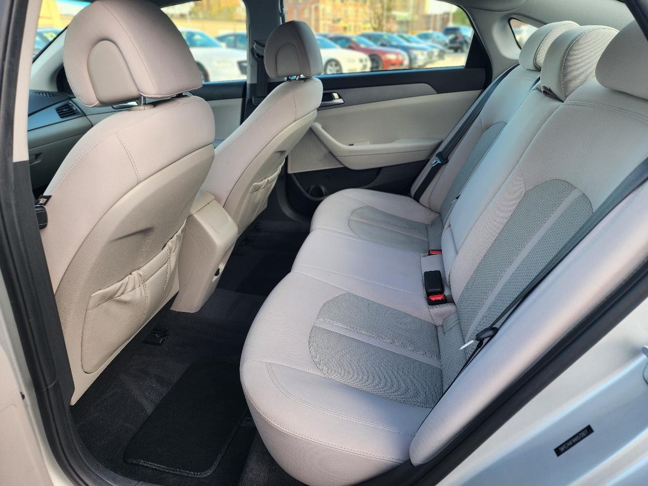 Hyundai Sonata SE 2017