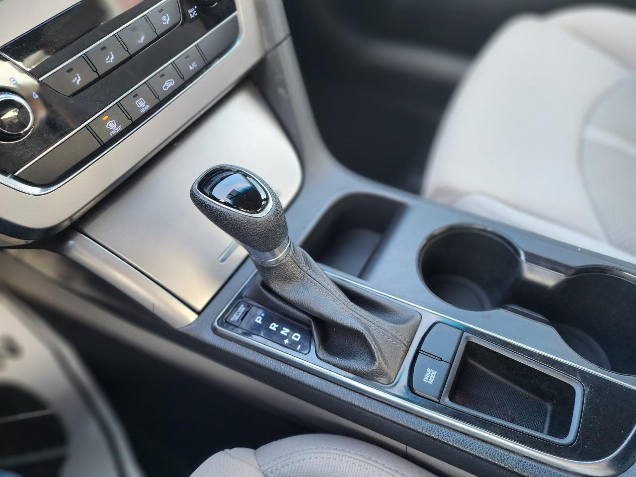 Hyundai Sonata SE 2017