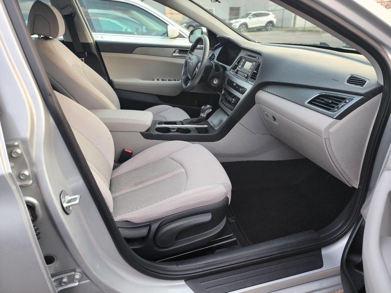 Hyundai Sonata SE 2017