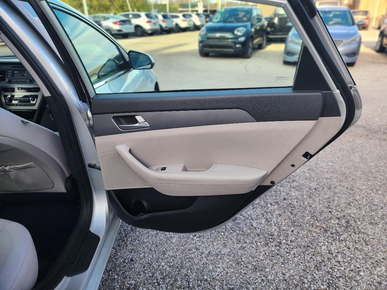 Hyundai Sonata SE 2017