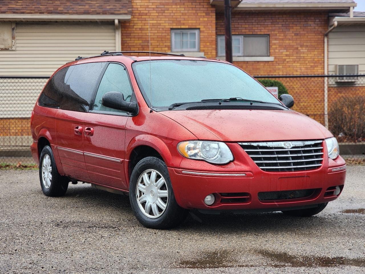 Chrysler Town & Country Touring 2005
