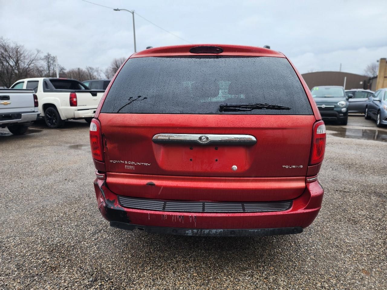 Chrysler Town & Country Touring 2005