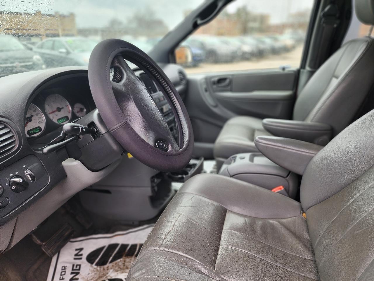 Chrysler Town & Country Touring 2005