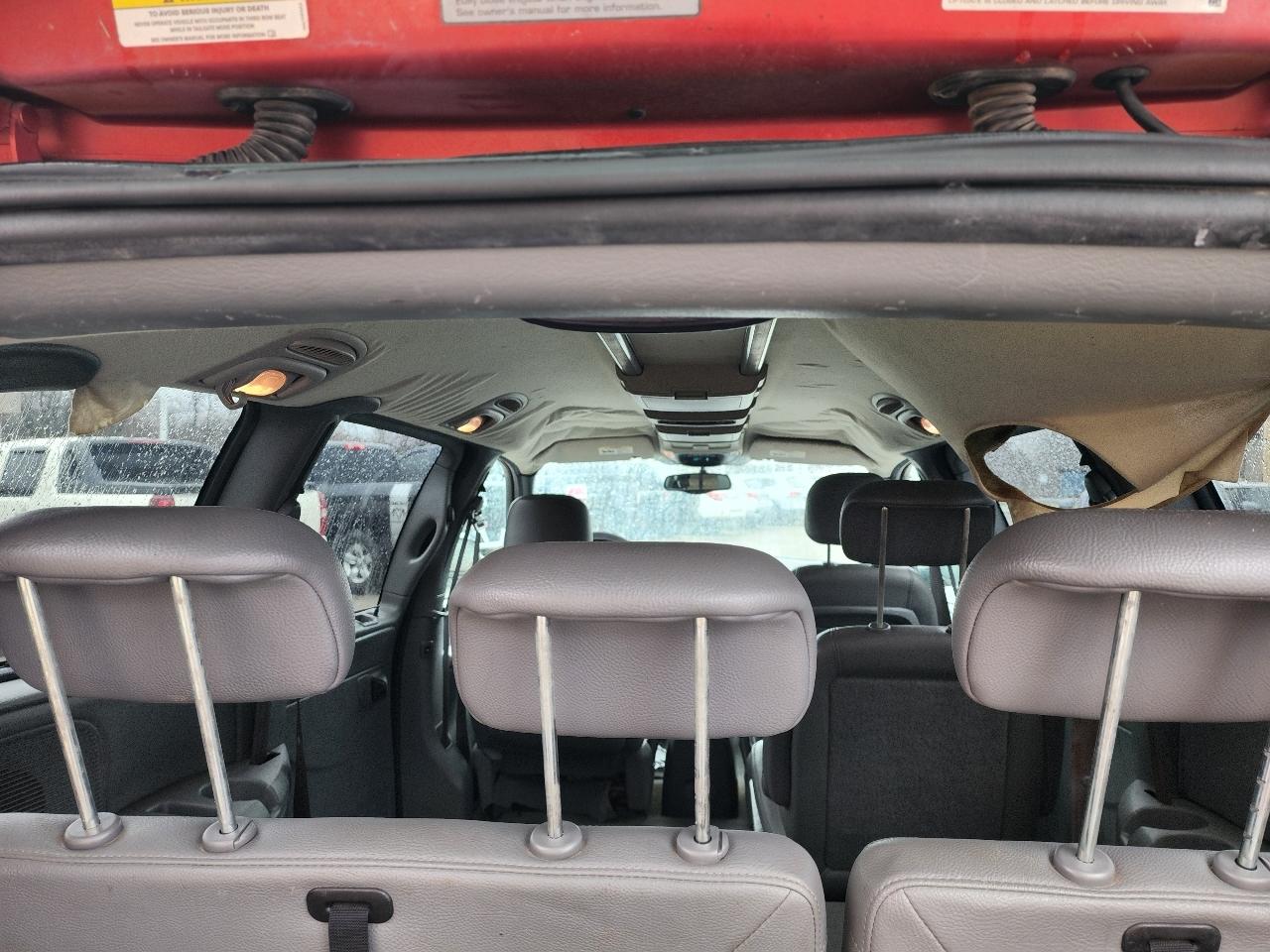 Chrysler Town & Country Touring 2005