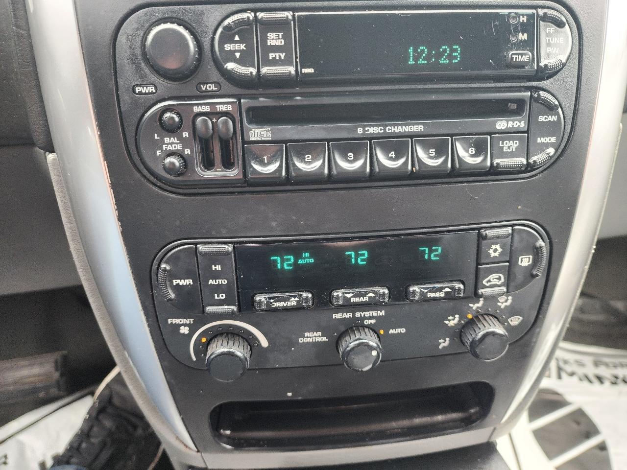 Chrysler Town & Country Touring 2005