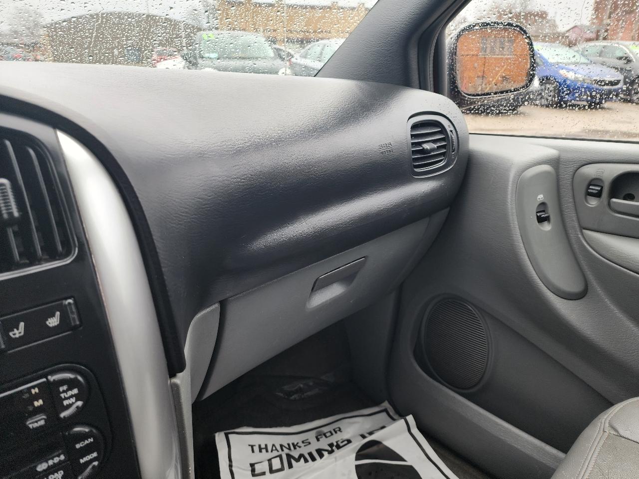 Chrysler Town & Country Touring 2005