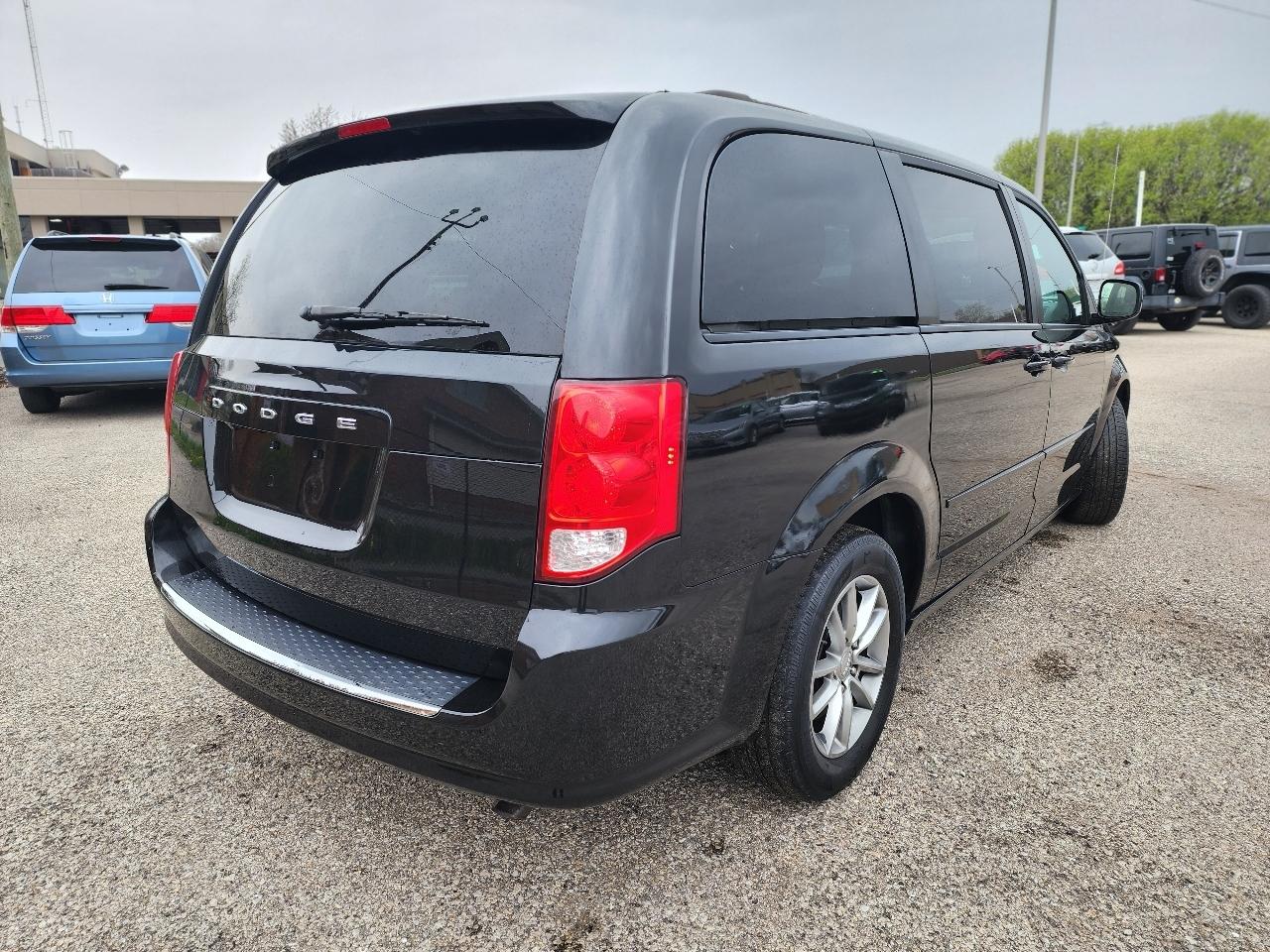 Dodge Grand Caravan R/T 2014