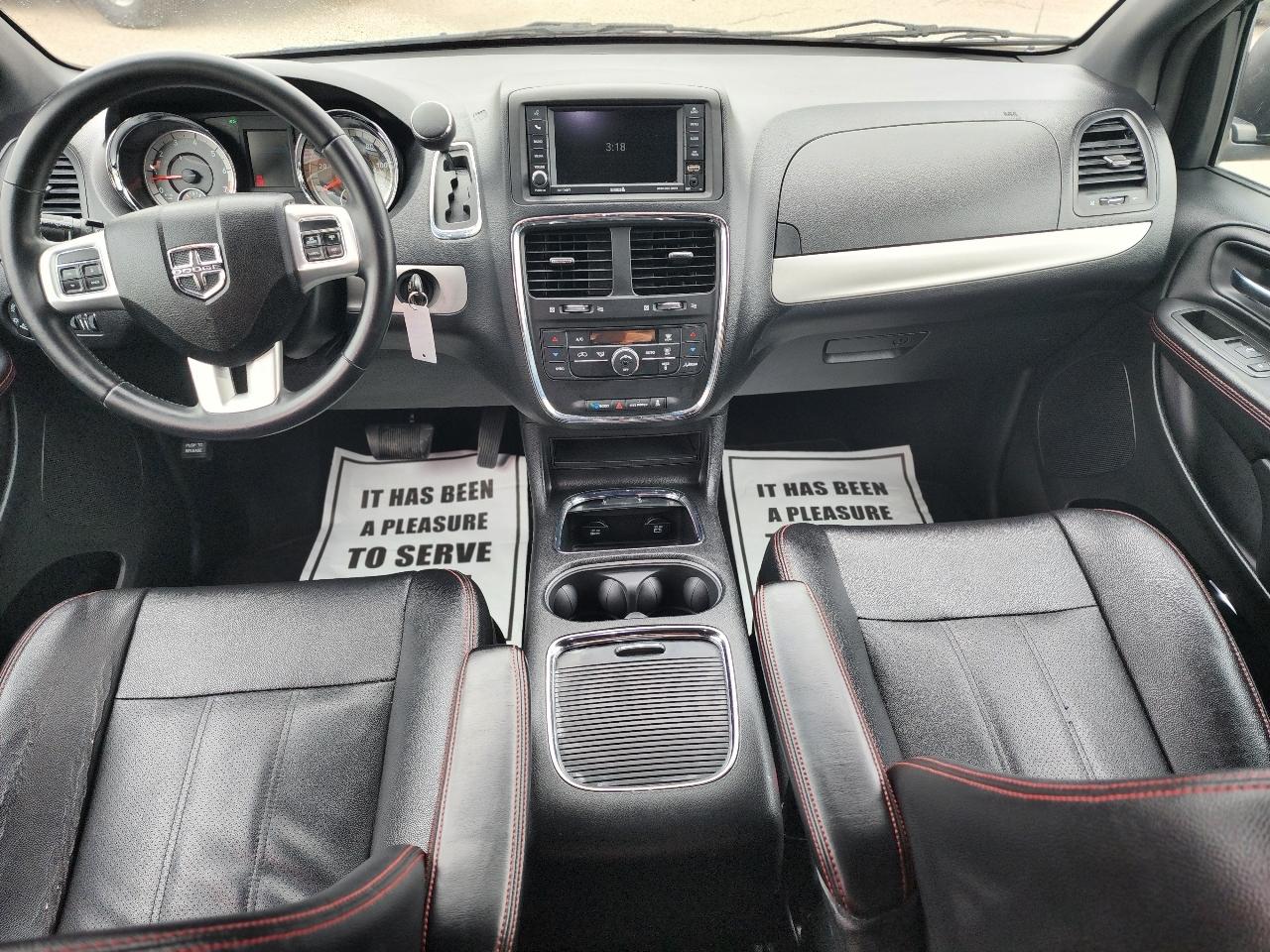 Dodge Grand Caravan R/T 2014