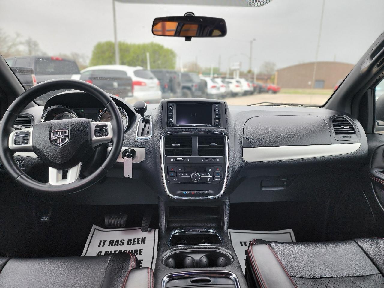 Dodge Grand Caravan R/T 2014