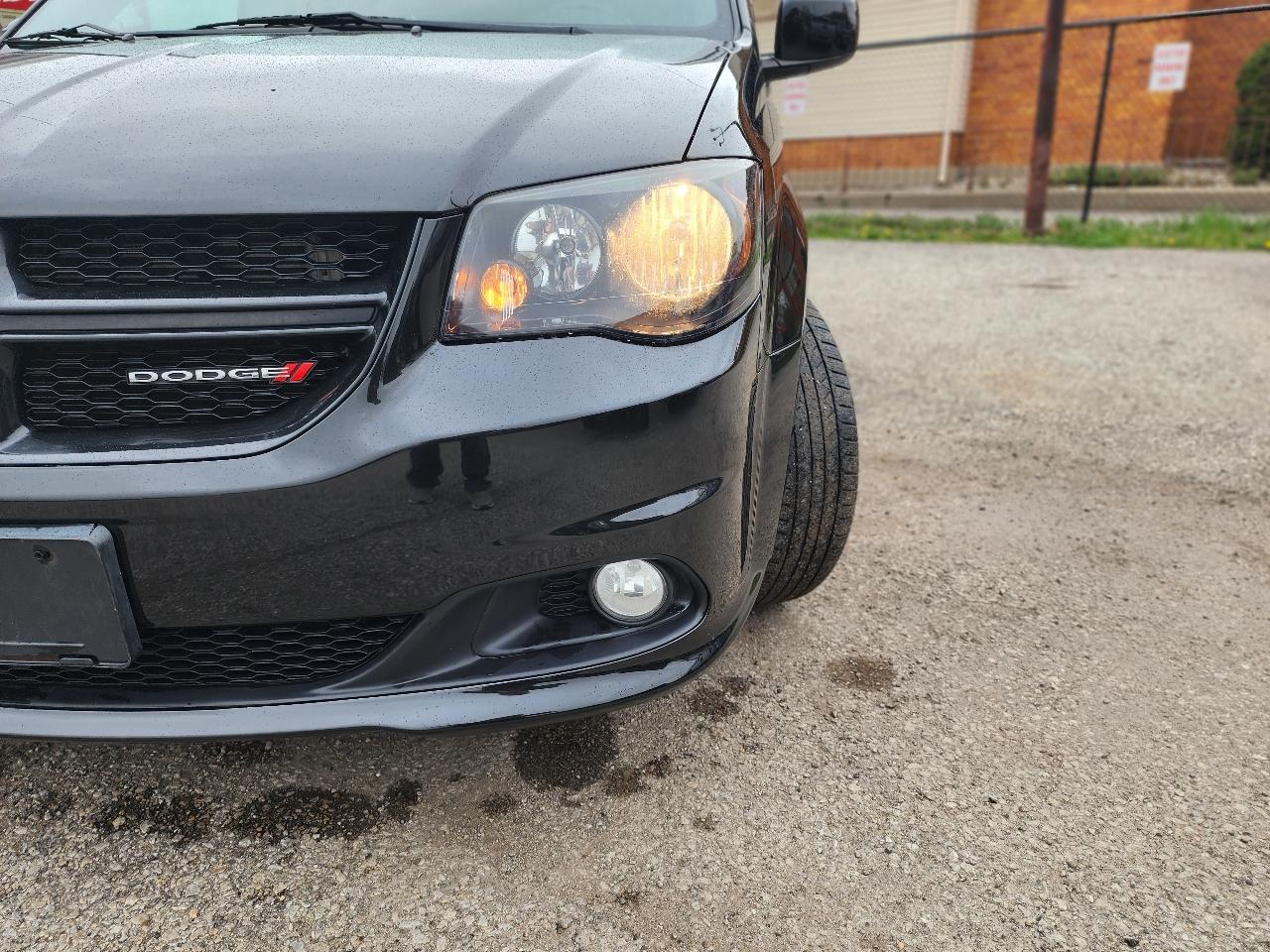 Dodge Grand Caravan R/T 2014
