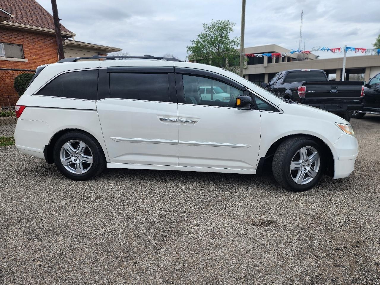 Honda Odyssey Touring 2013