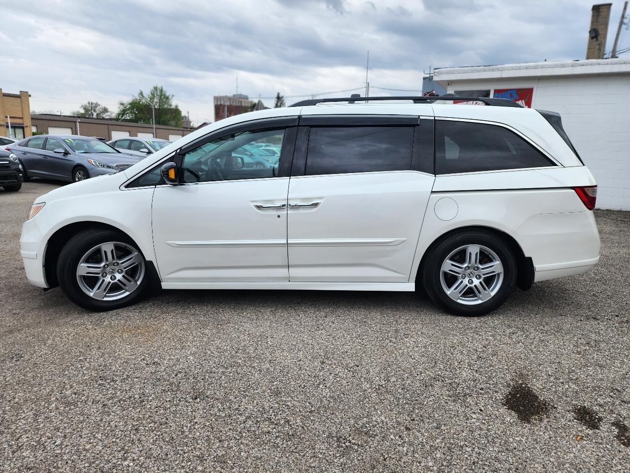 Honda Odyssey Touring 2013
