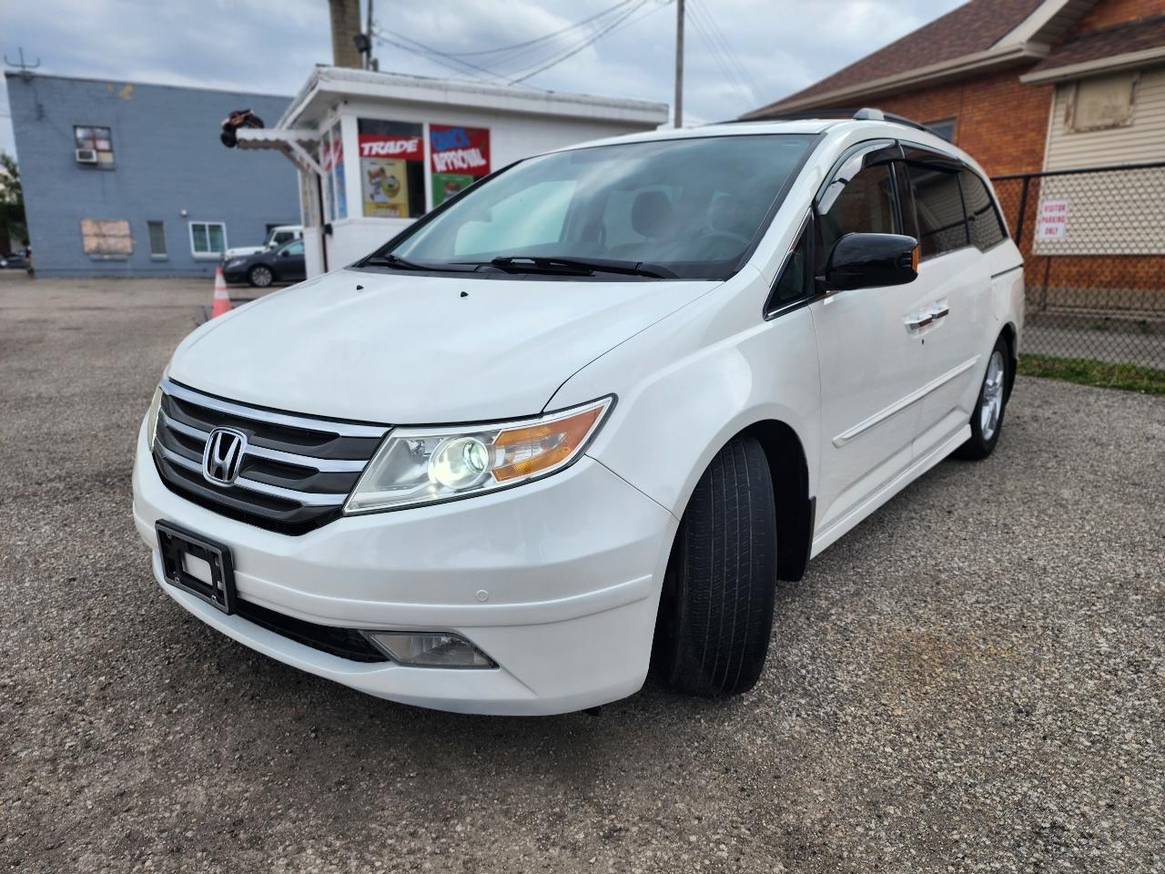 Honda Odyssey Touring 2013