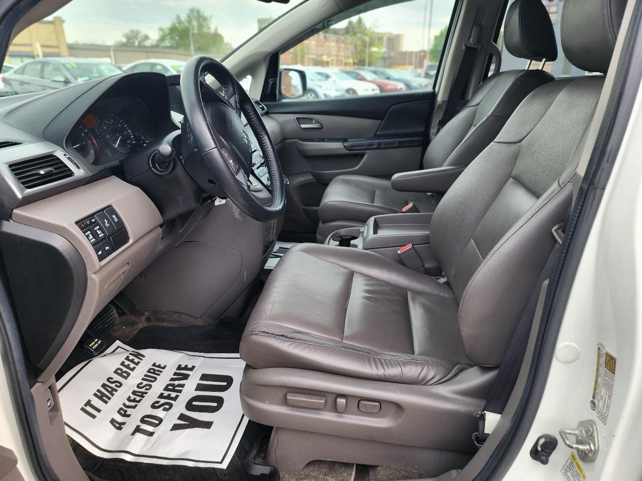 Honda Odyssey Touring 2013