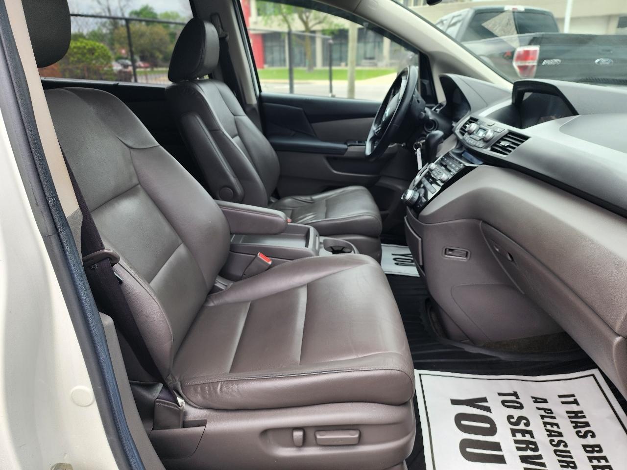 Honda Odyssey Touring 2013
