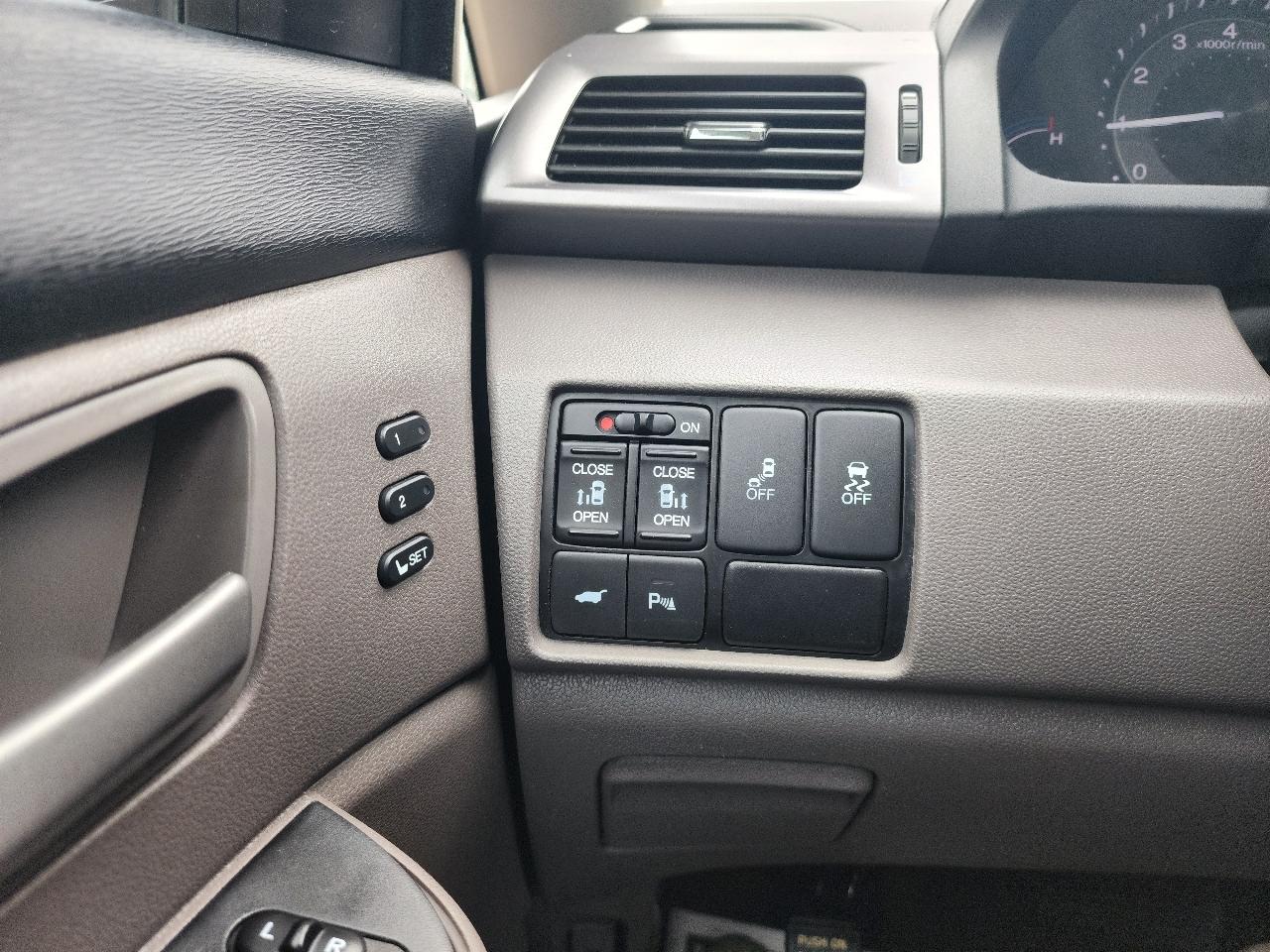 Honda Odyssey Touring 2013