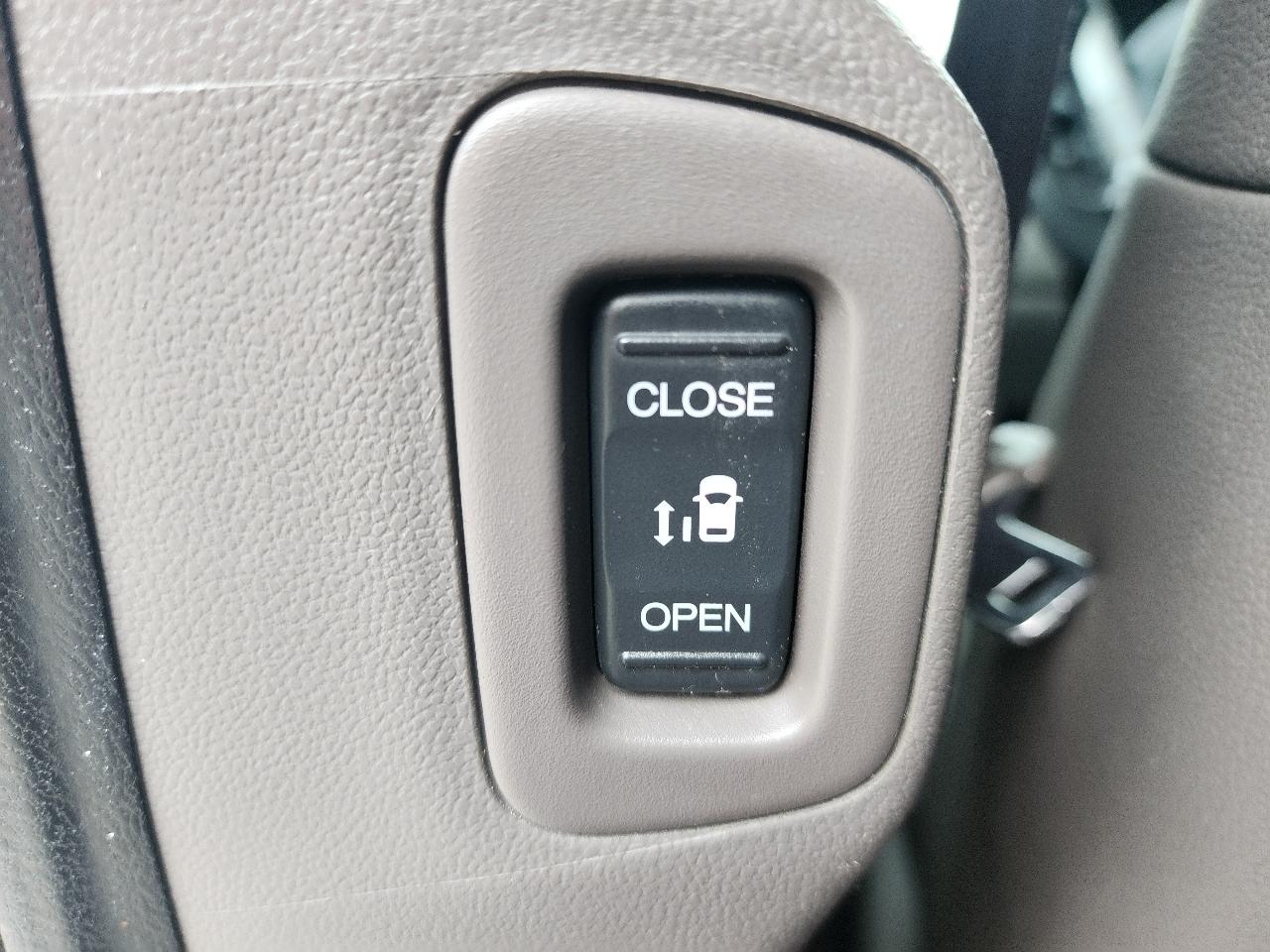 Honda Odyssey Touring 2013