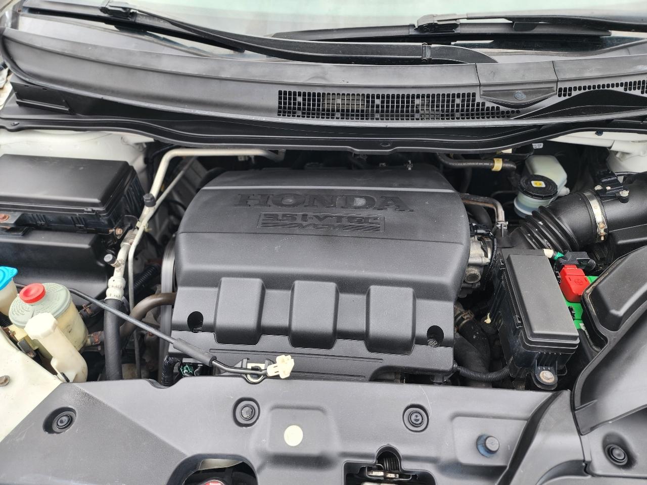Honda Odyssey Touring 2013