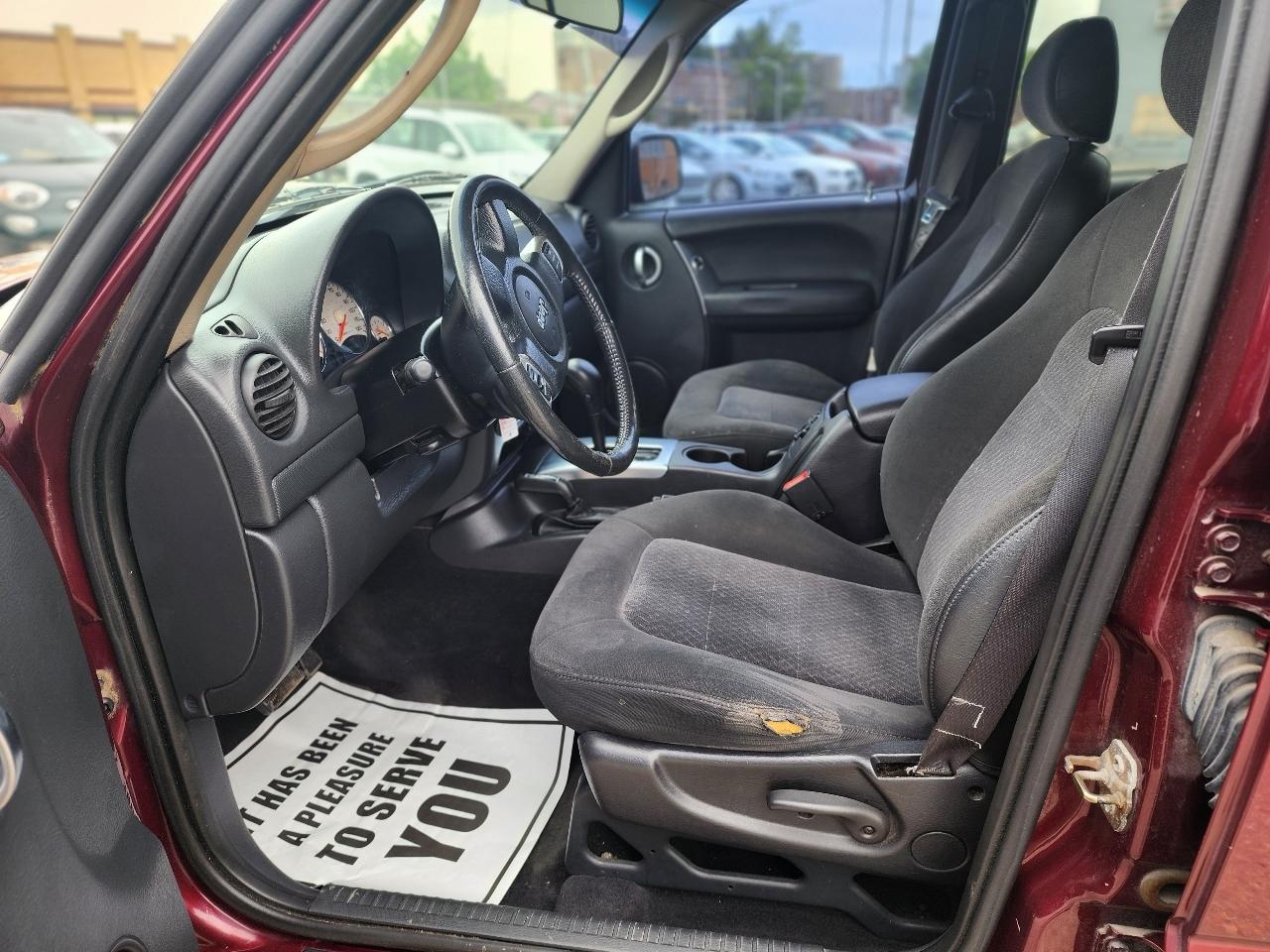 Jeep Liberty Limited 4WD 2003