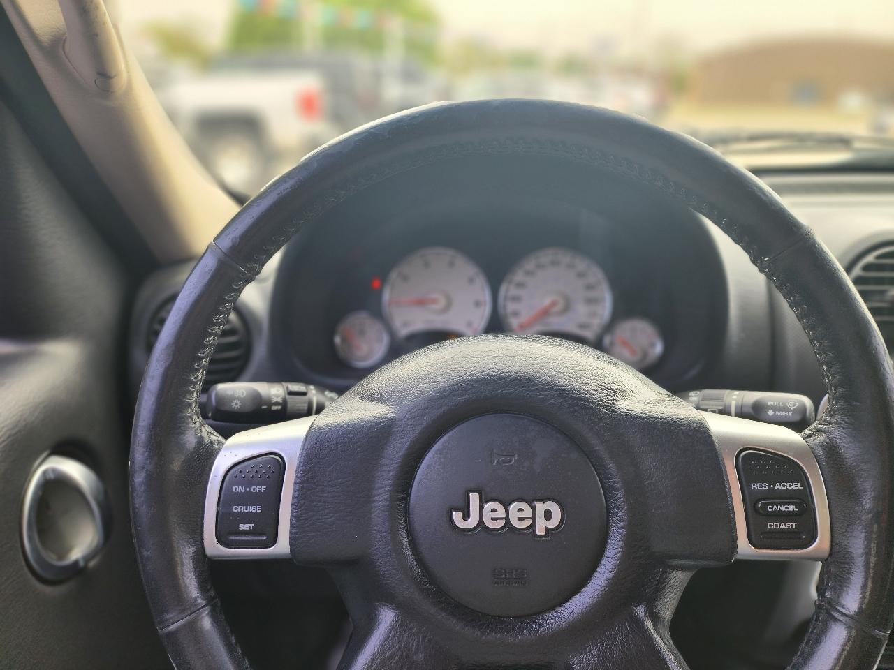 Jeep Liberty Limited 4WD 2003