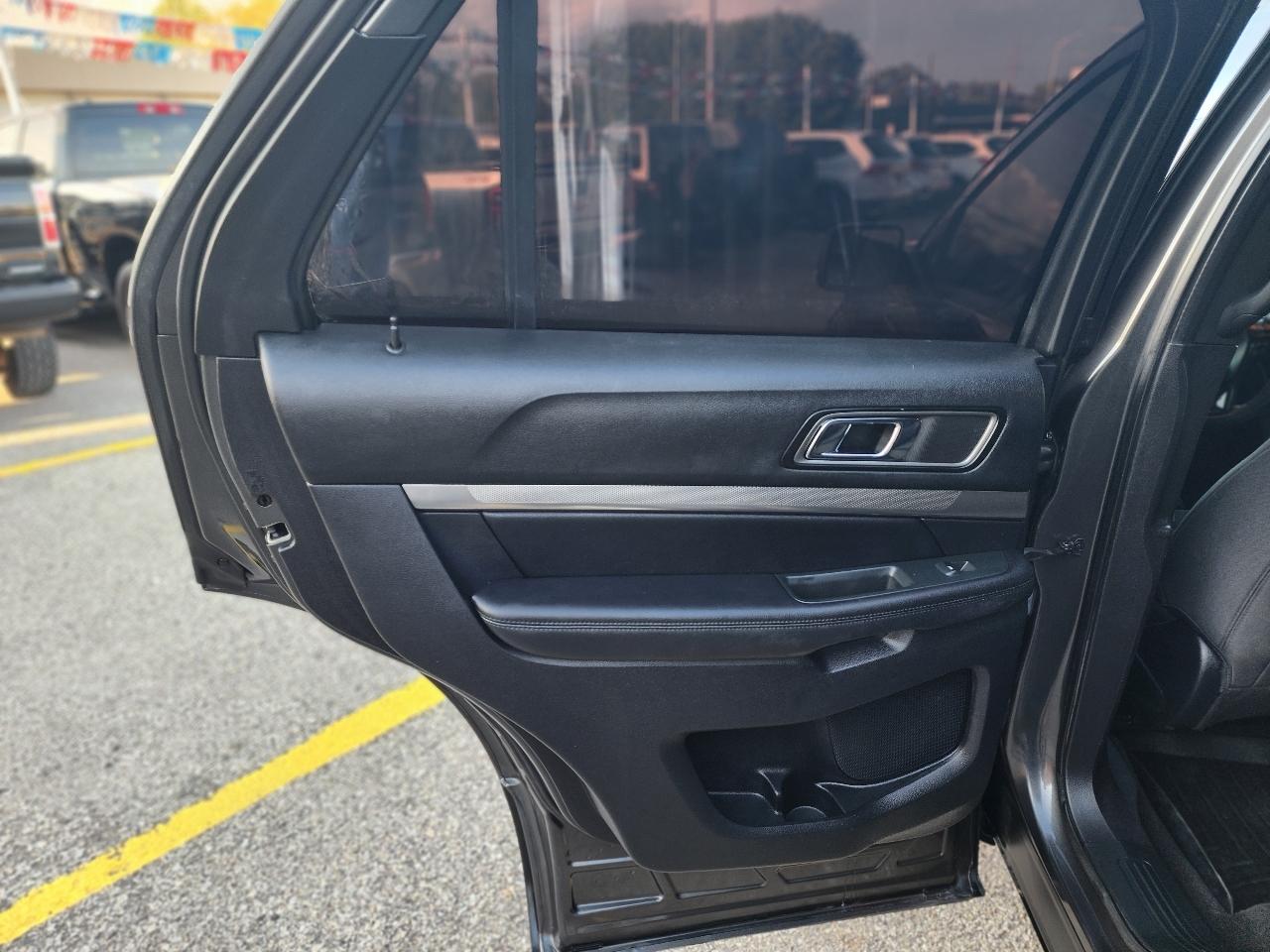 Ford Explorer XLT FWD 2018