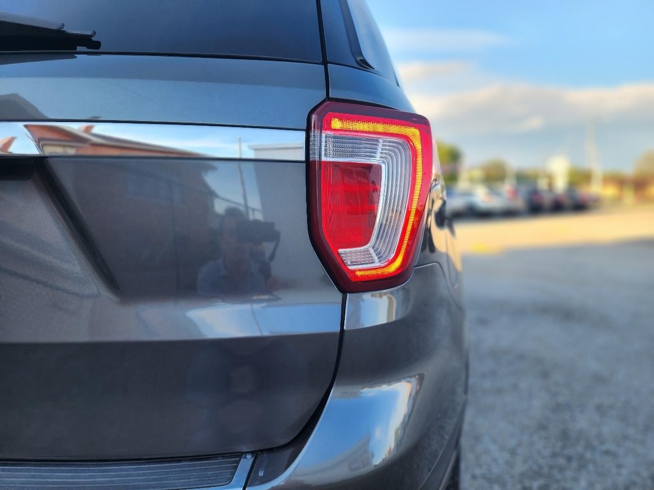 Ford Explorer XLT FWD 2018