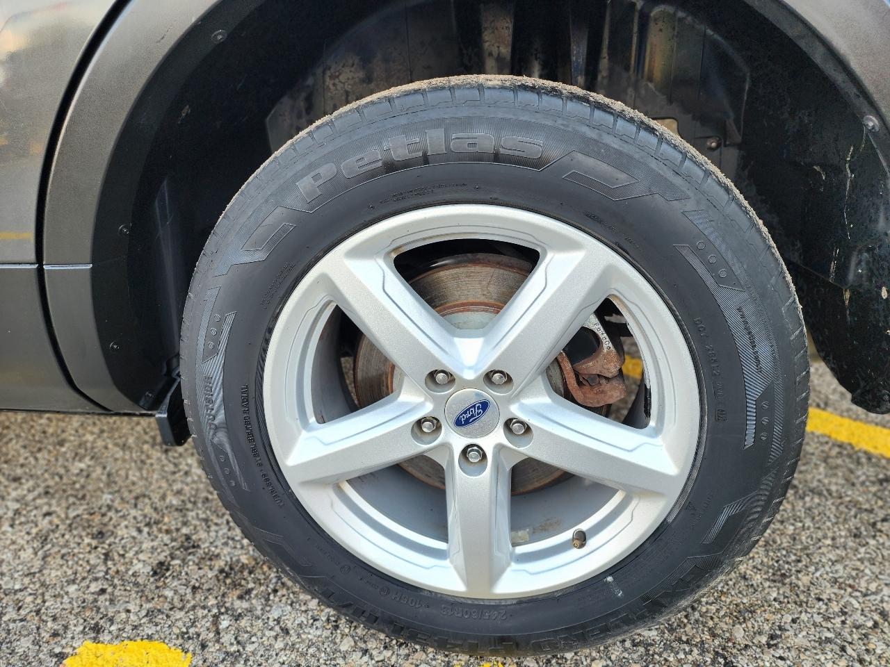 Ford Explorer XLT FWD 2018