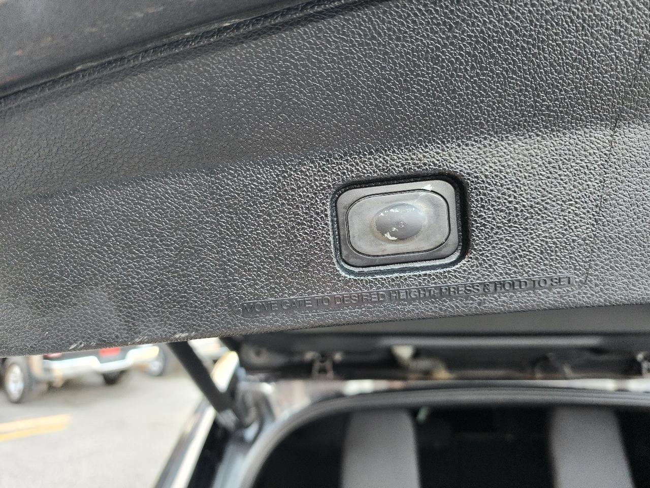 Ford Explorer XLT FWD 2018