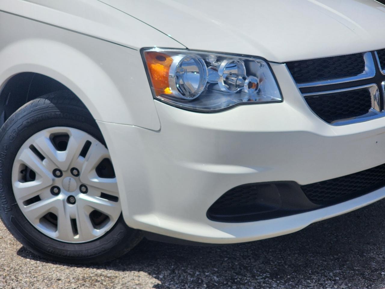 Dodge Grand Caravan SE 2013