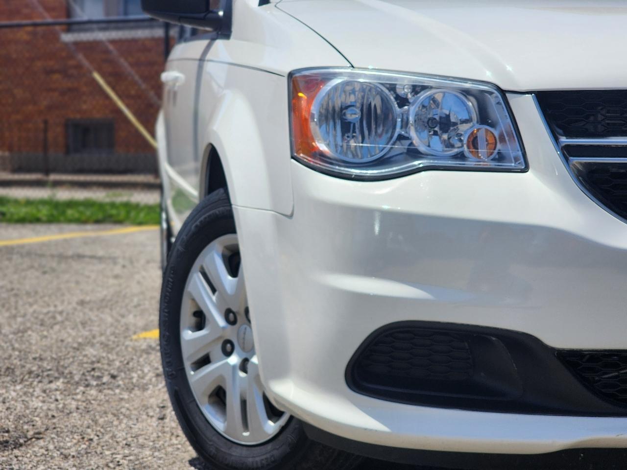 Dodge Grand Caravan SE 2013