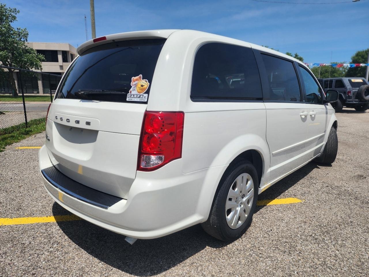 Dodge Grand Caravan SE 2013