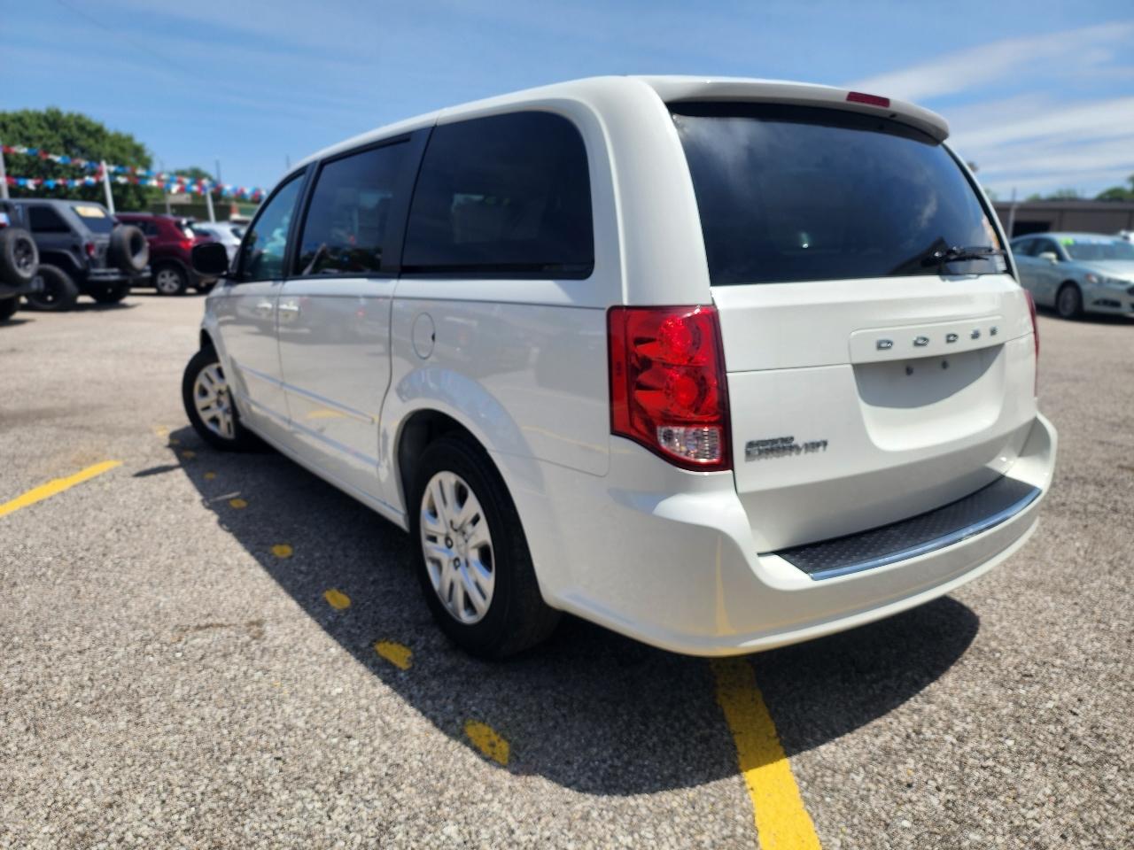 Dodge Grand Caravan SE 2013