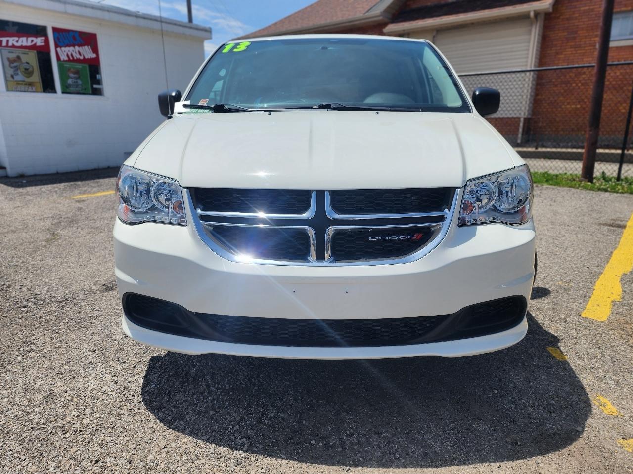 Dodge Grand Caravan SE 2013