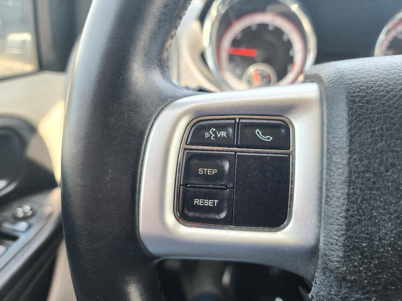 Dodge Grand Caravan SE 2013
