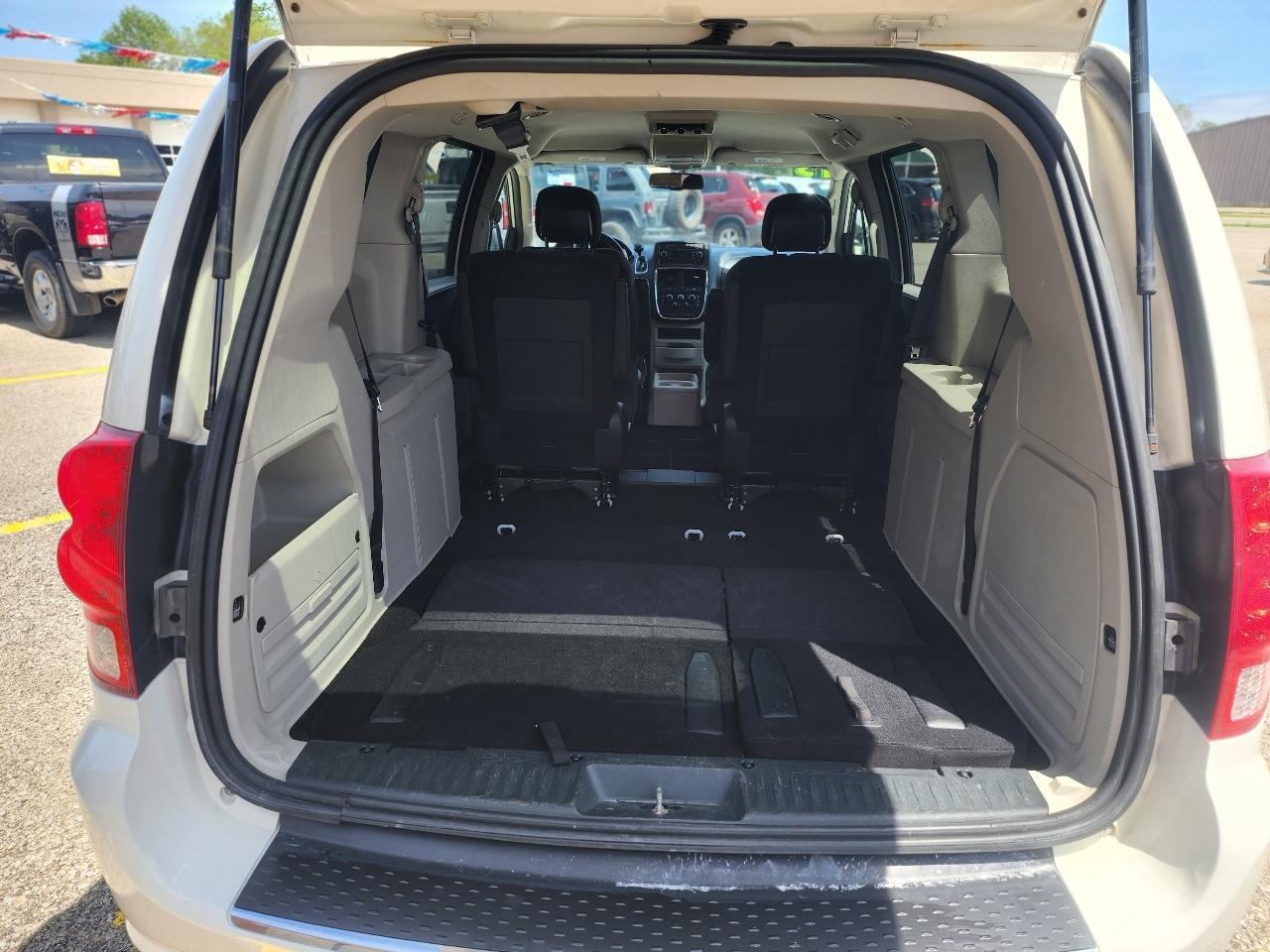 Dodge Grand Caravan SE 2013