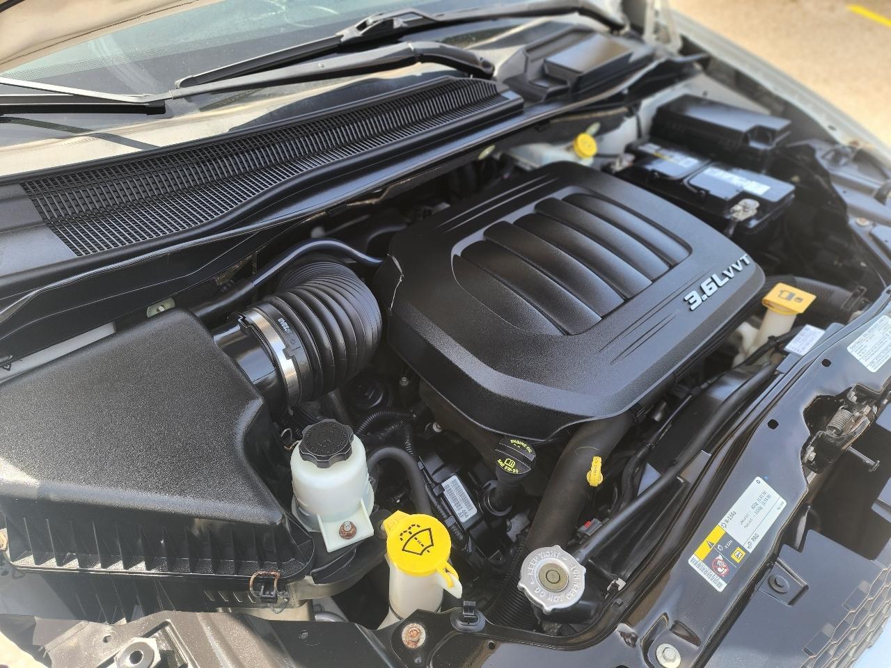 Dodge Grand Caravan SE 2013