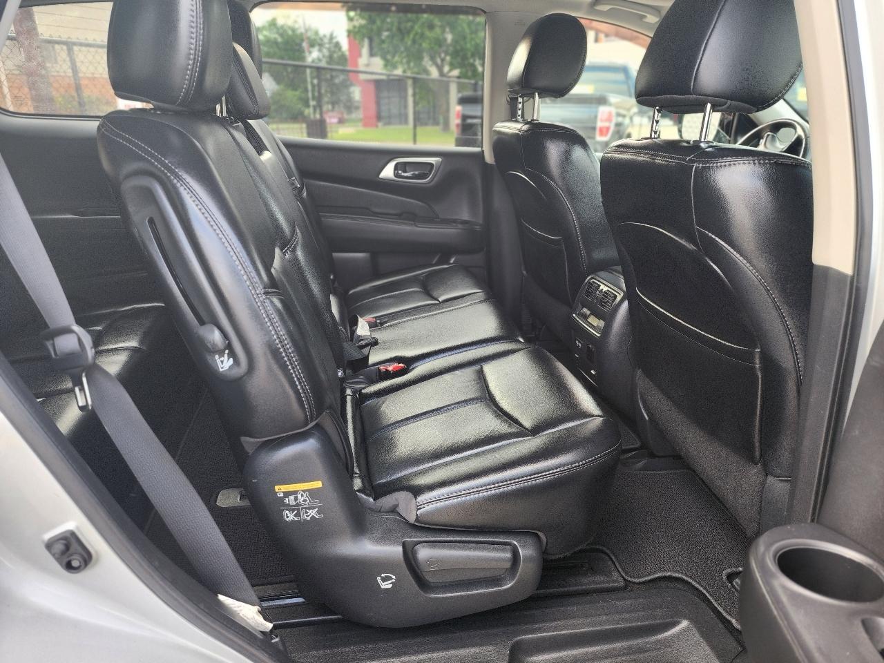 Nissan Pathfinder S 4WD 2017