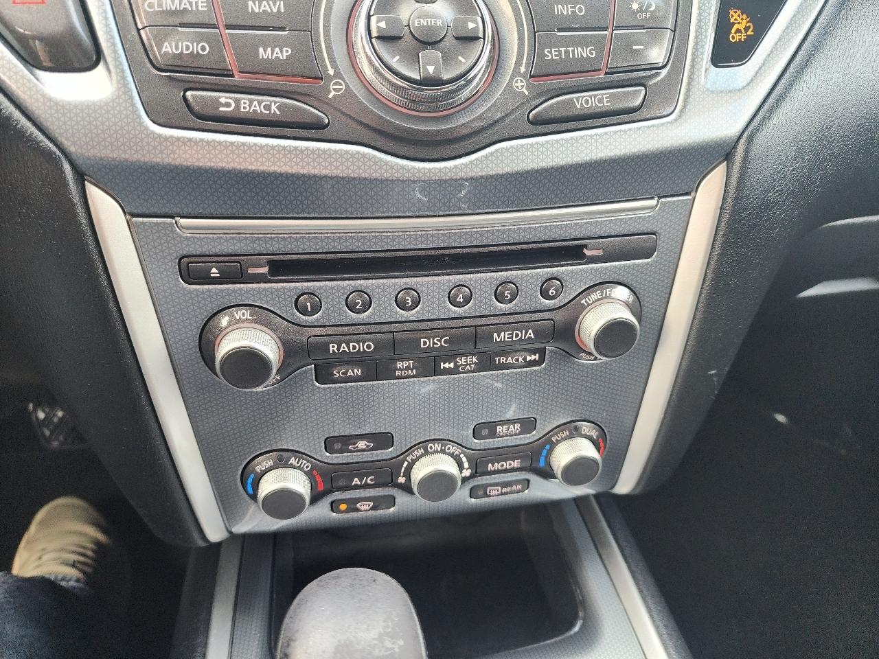 Nissan Pathfinder S 4WD 2017