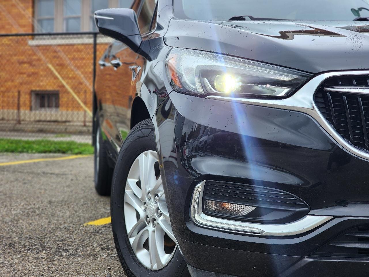 Buick Enclave Essence FWD 2018