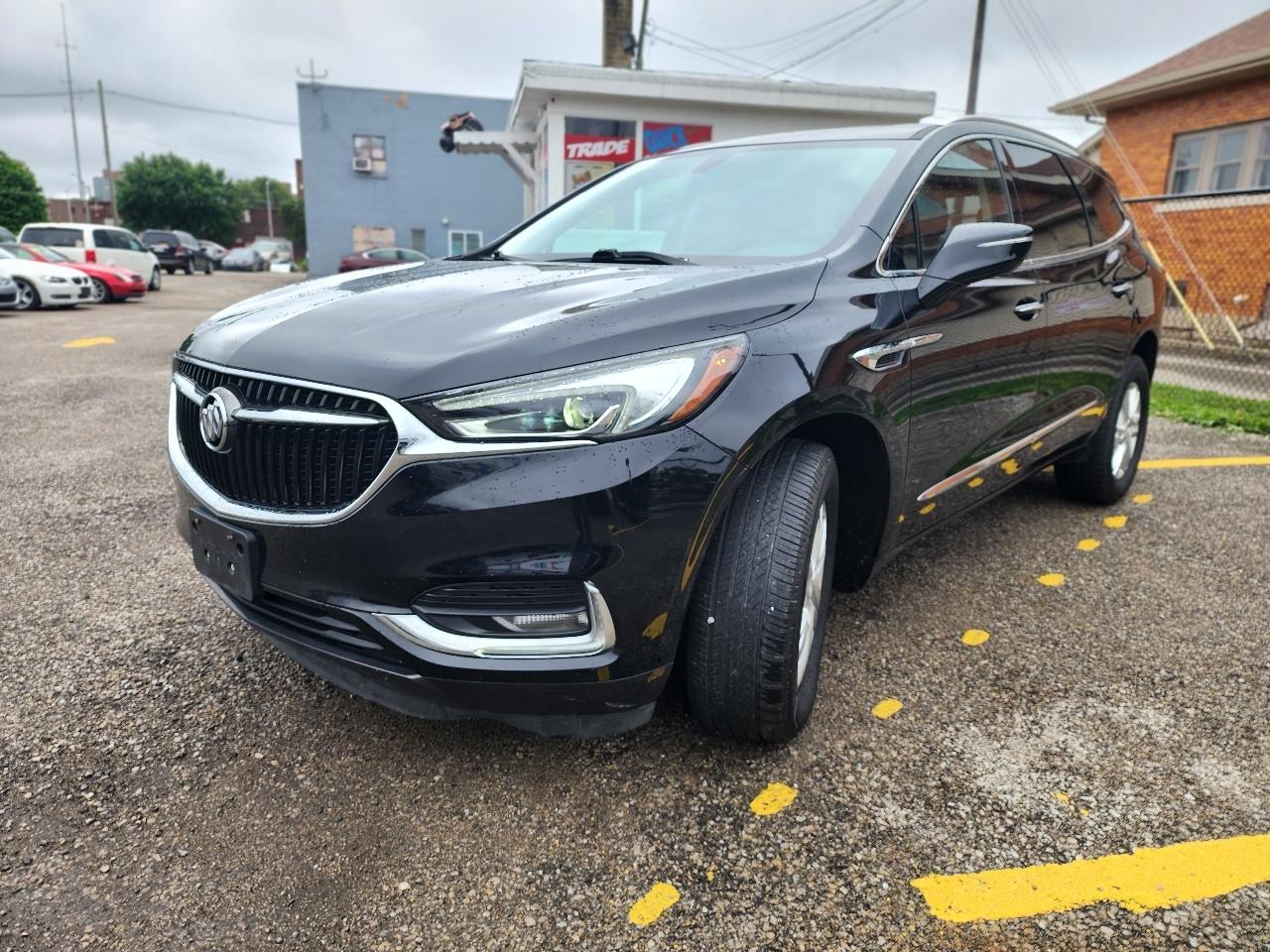 Buick Enclave Essence FWD 2018