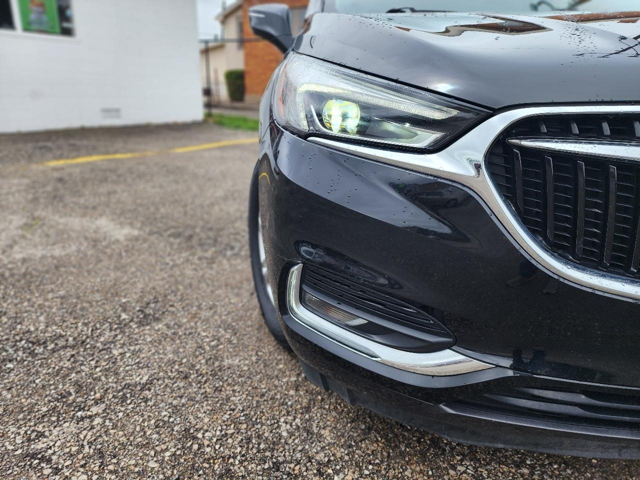 Buick Enclave Essence FWD 2018