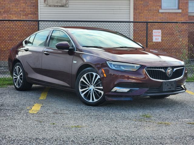2018 Buick Regal Sportback Essence FWD